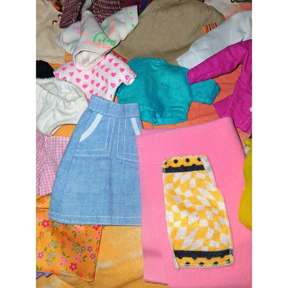 Vintage Barbie & Ken Doll Clothes Bundle 81 piece - Picture 4 of 13